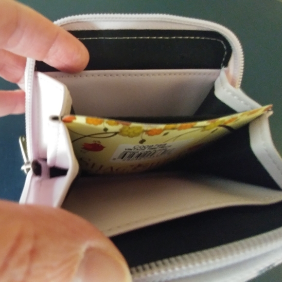 2 for $15. Mini wallet - Picture 3 of 5